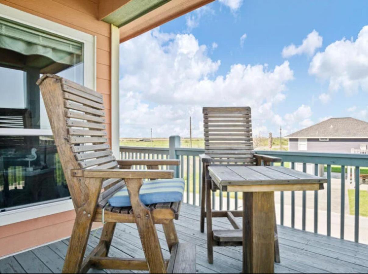 Fancy Nancy 2 Min Walk To Beach, Lyft, Pet-Friendly Bolivar Peninsula Luaran gambar